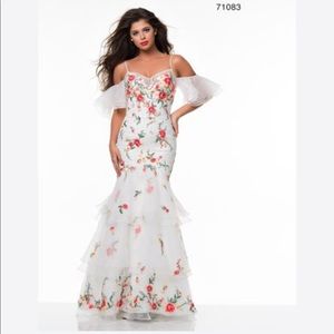 Loré white floral prom/pageant dress